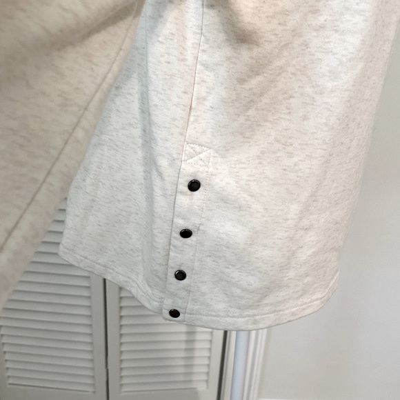 NWOT Anthro Daily Practice Pullover Sweatshirt - Picture 3 of 5